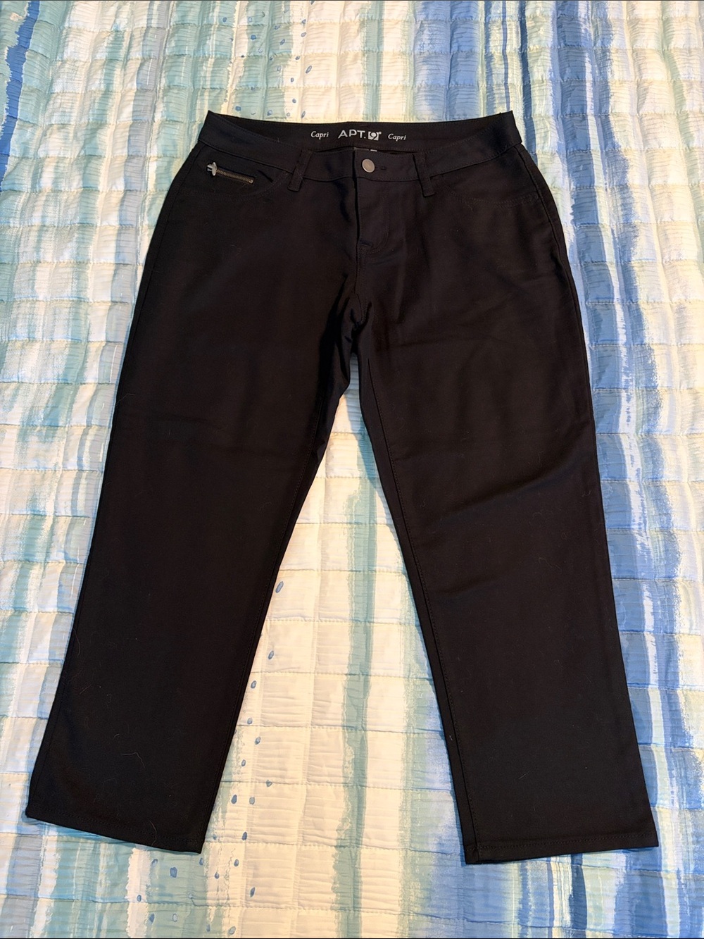 Apt. 9 Black Capri Pants Size 6 Stretch Cotton